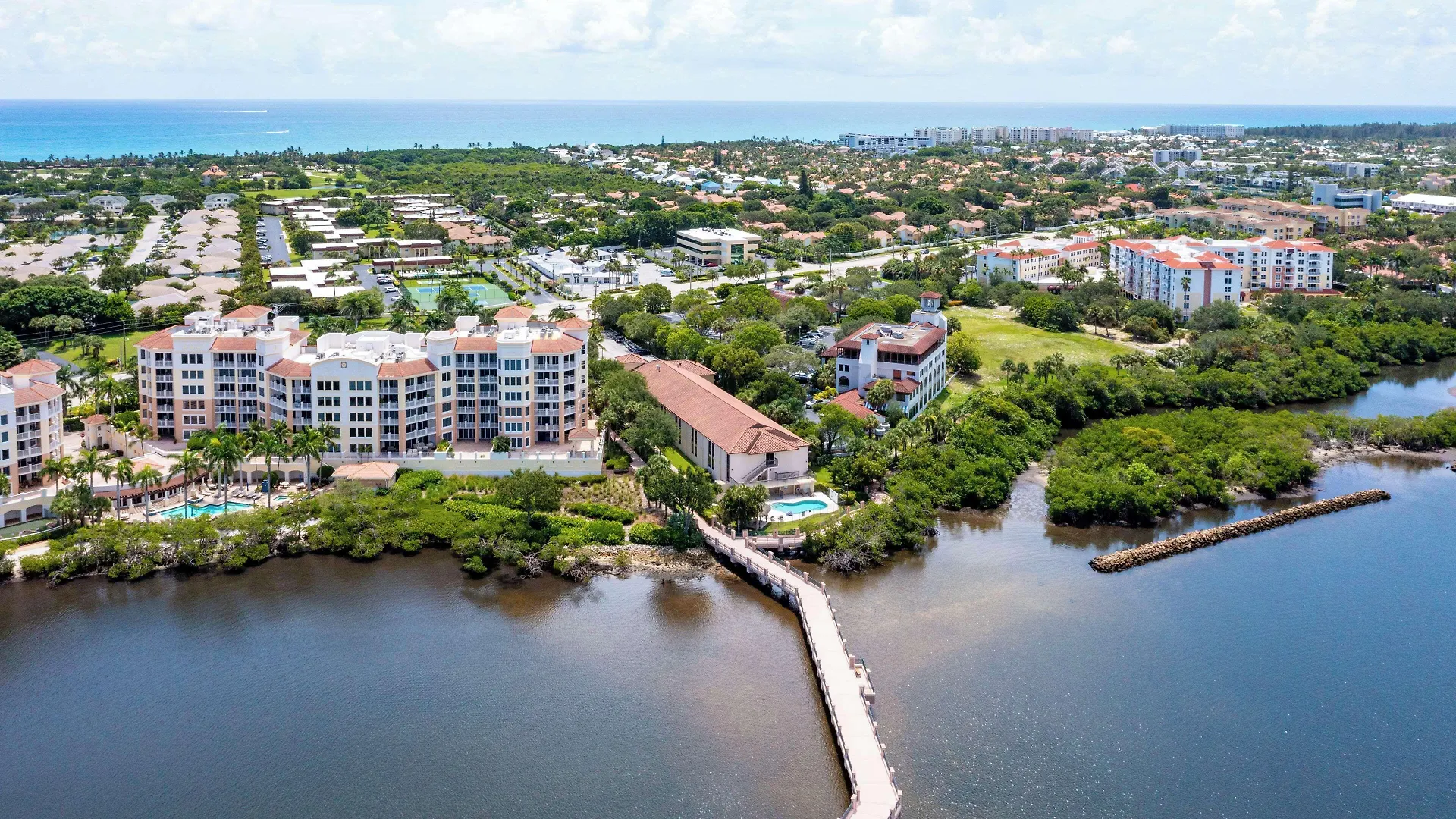 6 Business Hotels in Miami Metropolitan Area That Stand Out